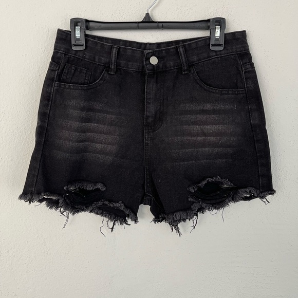 Coeur de Vague Woman Black Short, Size M - Picture 1 of 5